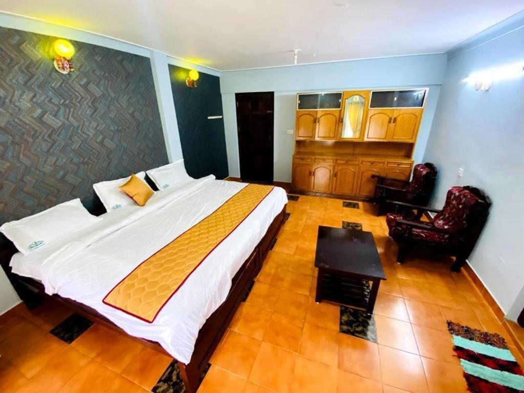 Hotel Bob Leisure Utakamand Zewnętrze zdjęcie